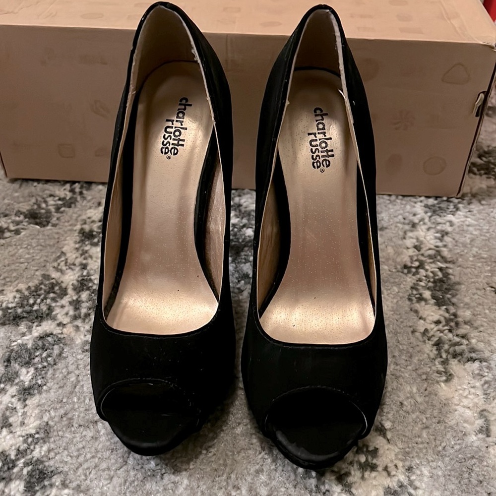 BLACK HIGH HEELS US 7
